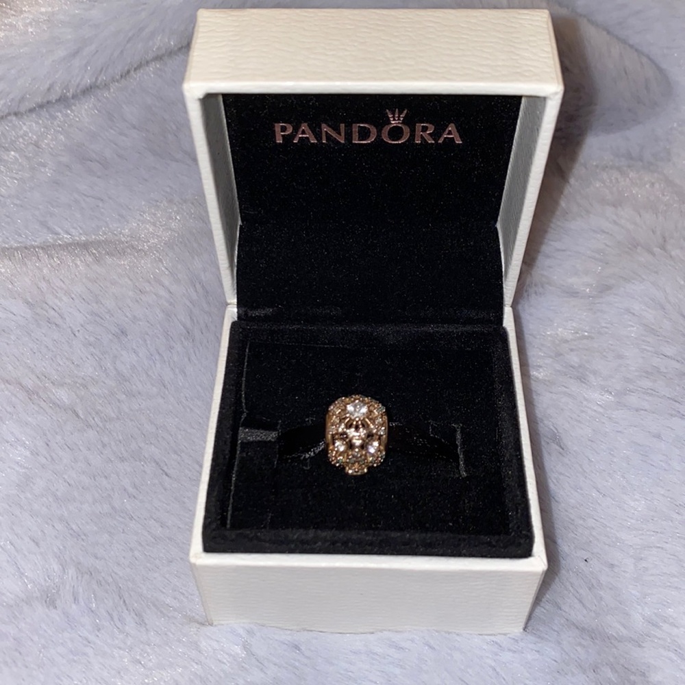 Snow flake crystal charm